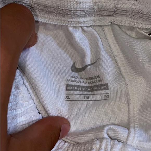 Nike Basketball Shorts - Picture 3 of 3